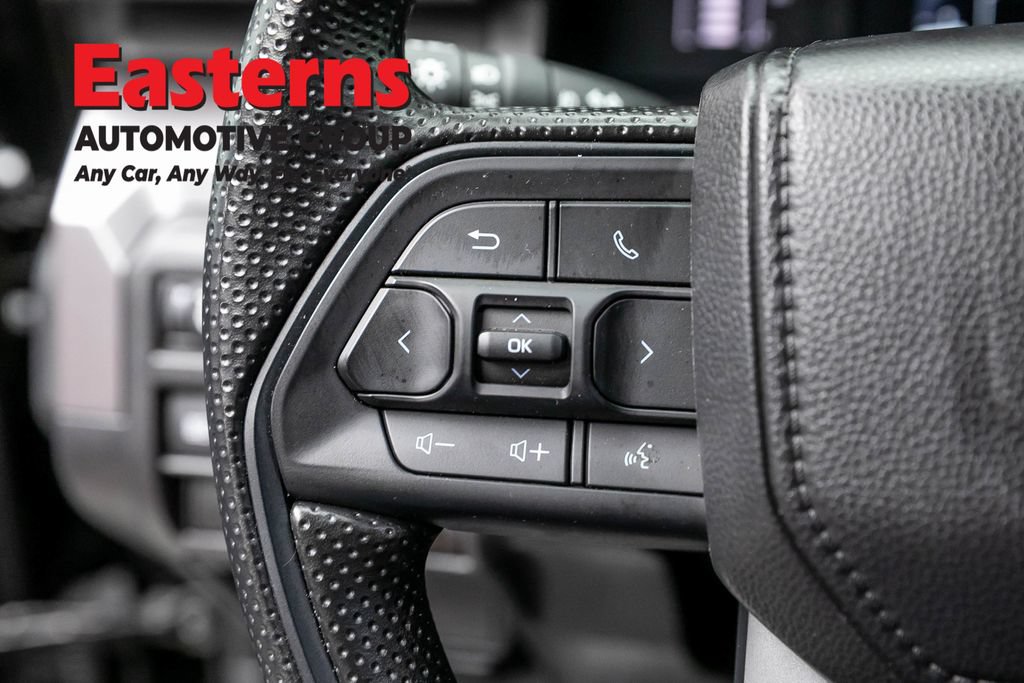 Used 2026 Toyota Tacoma SR5 AWD/4WD image 15