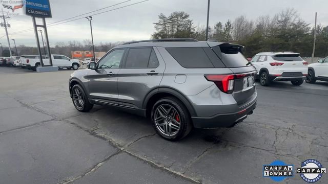 Used 2025 Ford Explorer ST-Line w/ ST-Line Street Pack image 6