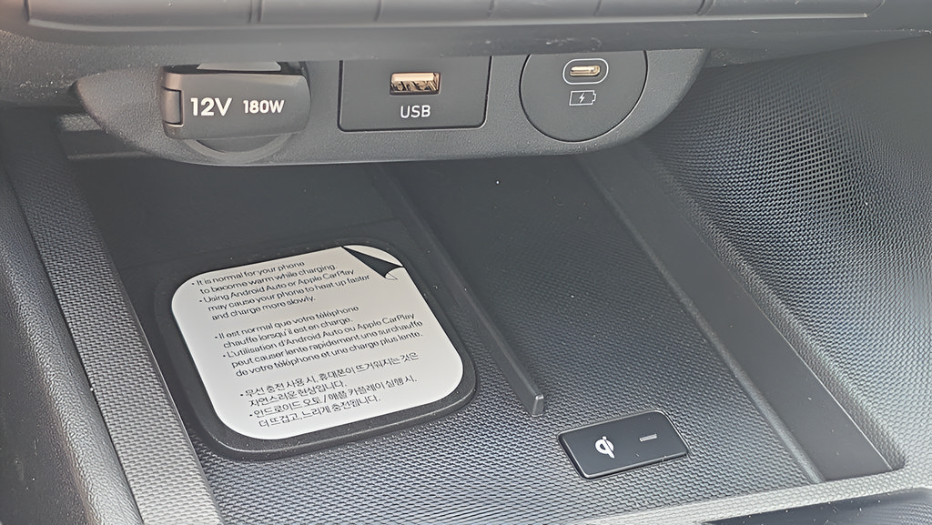 Certified 2026 Hyundai Elantra Sport FWD image 35