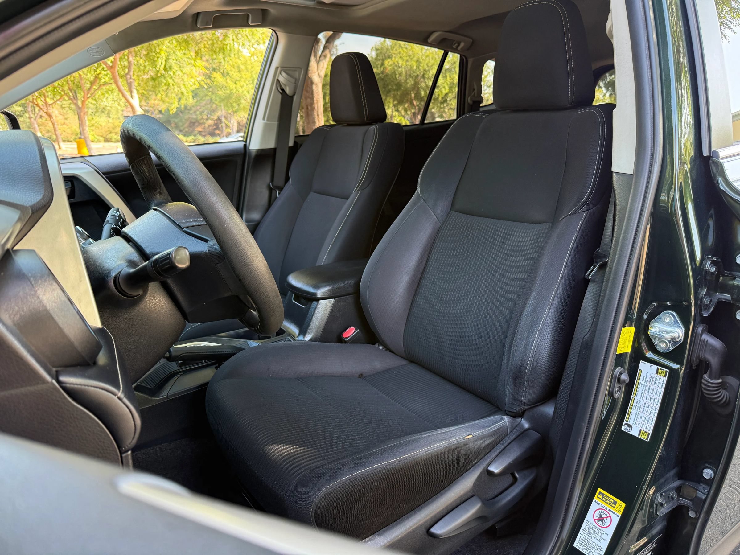 Used 2013 Toyota RAV4 XLE FWD image 12