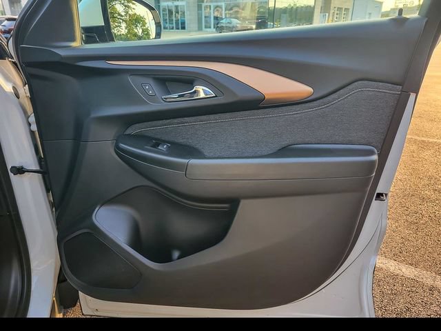 Certified 2023 Chevrolet TrailBlazer ACTIV AWD/4WD image 23