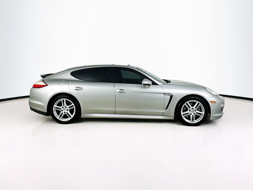Used 2012 Porsche Panamera 4 image 8