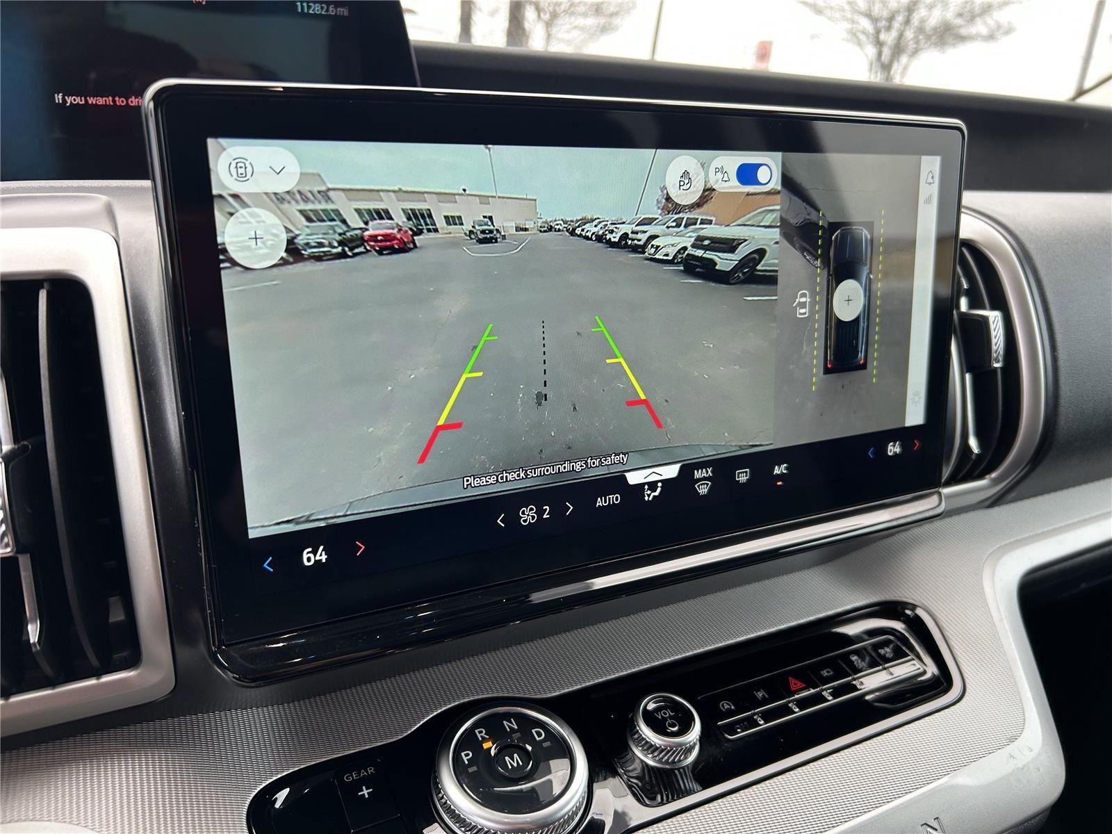 Certified 2025 Ford Expedition Active image 17