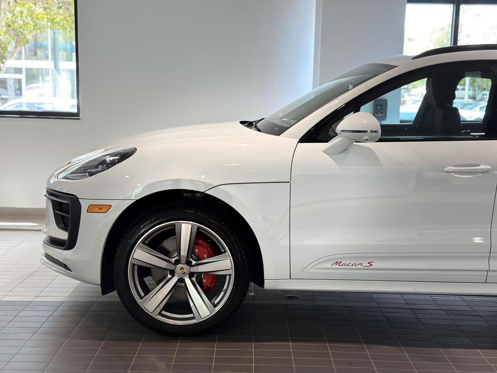 New 2026 Porsche Macan S image 11