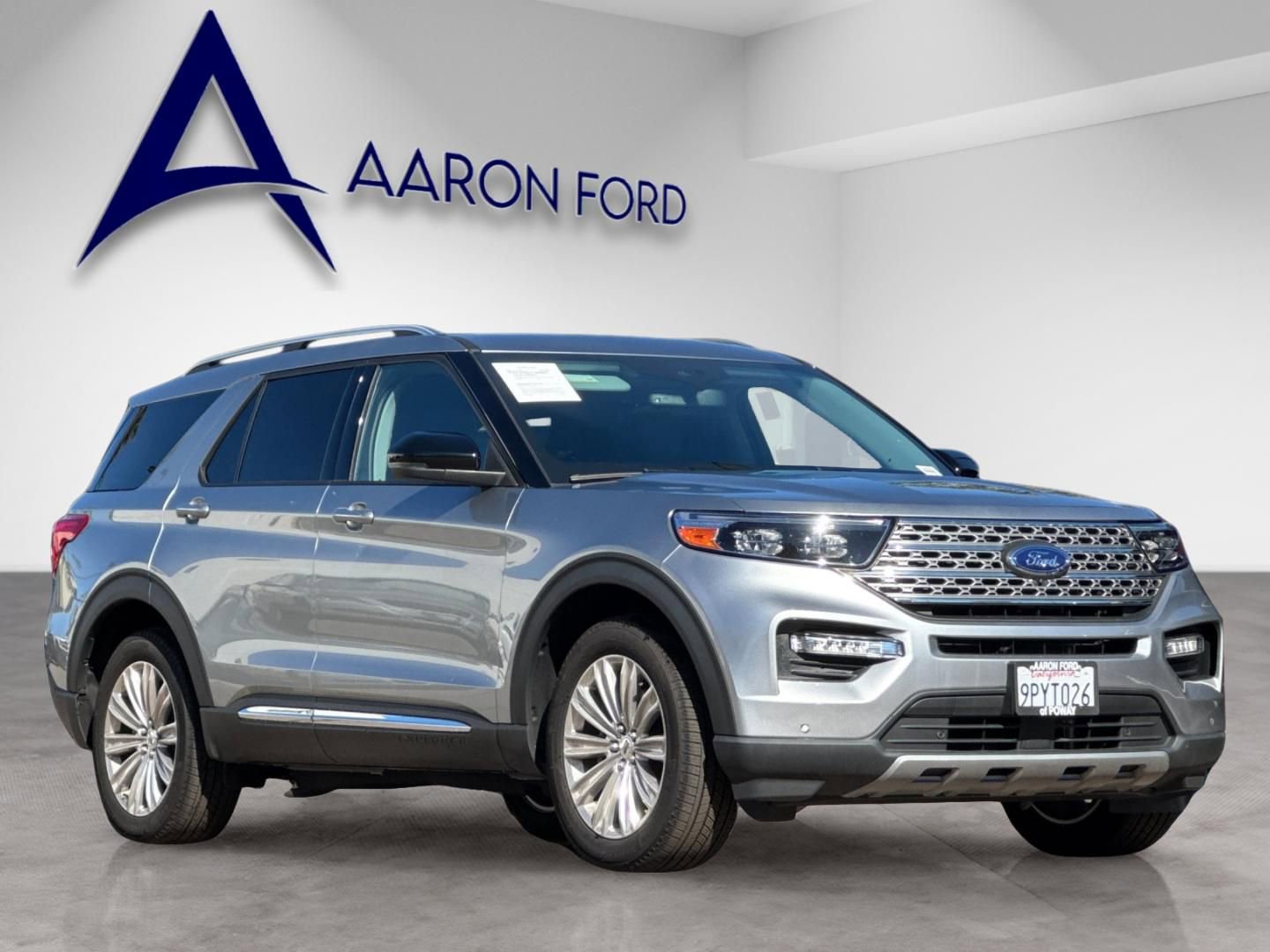 Used 2024 Ford Explorer Limited w/ Equipment Group 301A image 7