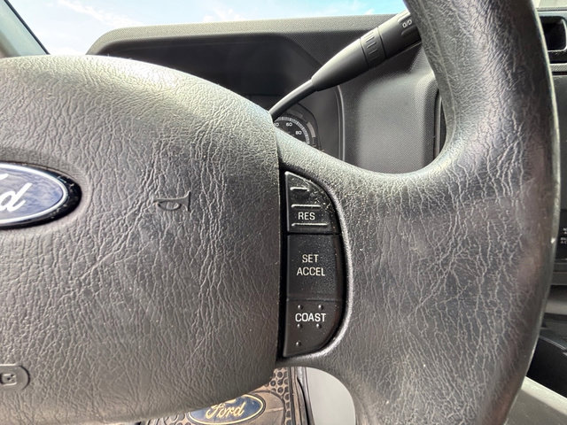 Used 2014 Ford E-250 and Econoline 250 image 16