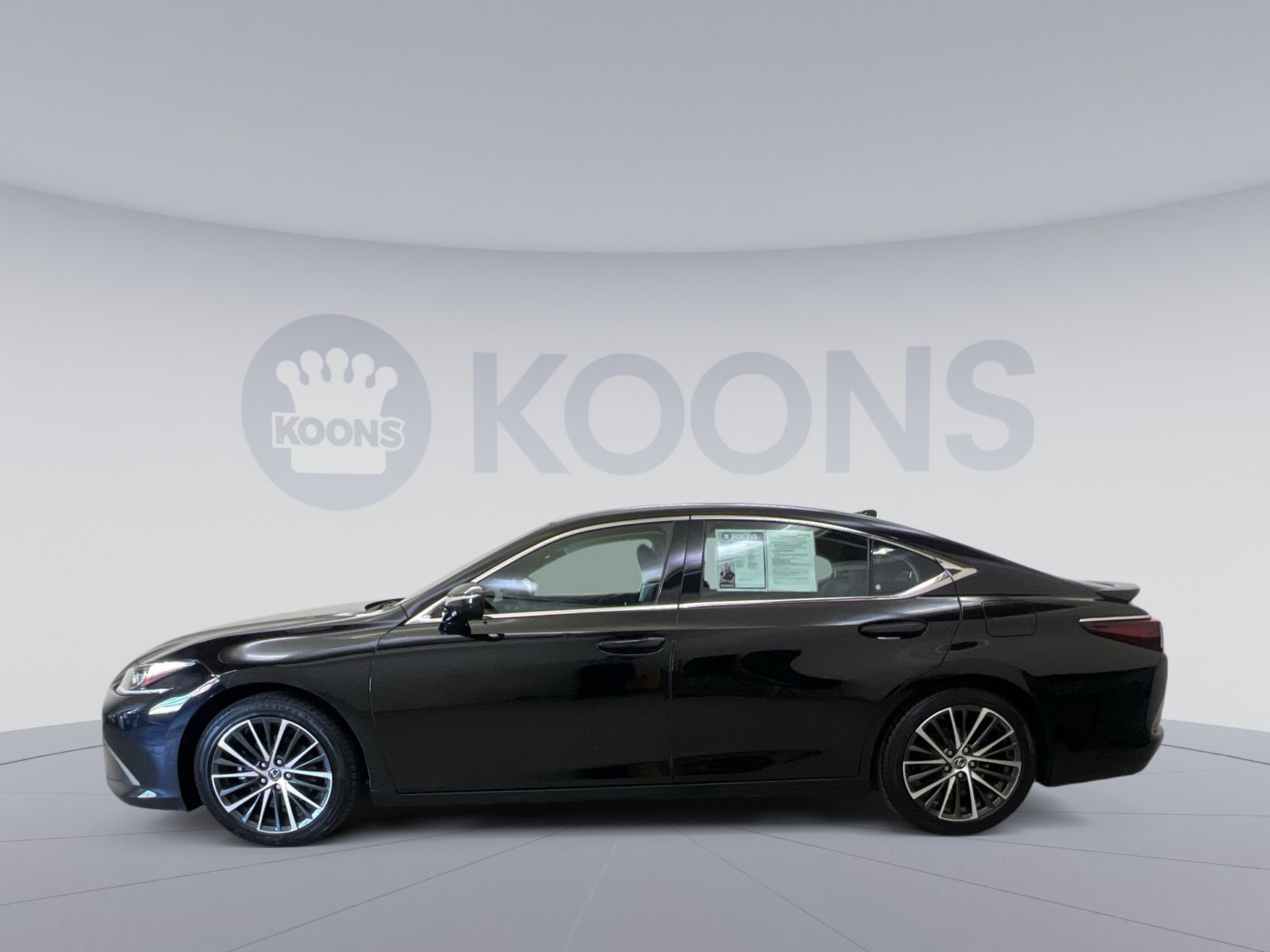 Used 2022 Lexus ES 350 350 w/ Premium Package image 2