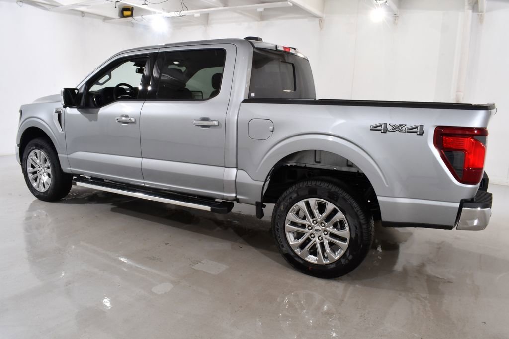 New 2026 Ford F150 XLT w/ Equipment Group 302A MID image 15