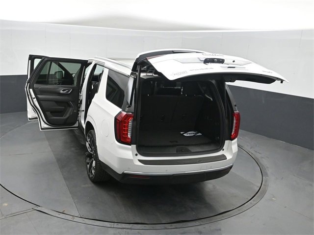 Used 2022 GMC Yukon SLT w/ SLT Luxury Package image 52