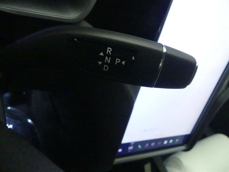 Used 2019 Tesla Model S Performance image 19
