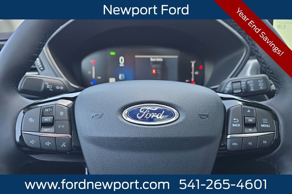 New 2025 Ford Escape SE w/ Class II Trailer Tow Package image 17