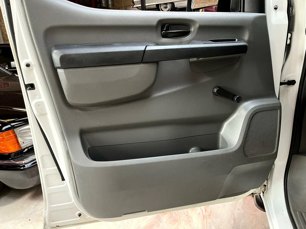 Used 2012 Nissan NV 3500 S RWD image 21
