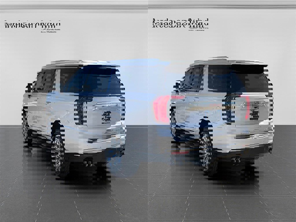 Used 2024 GMC Yukon XL Denali w/ Max Trailering Package image 4