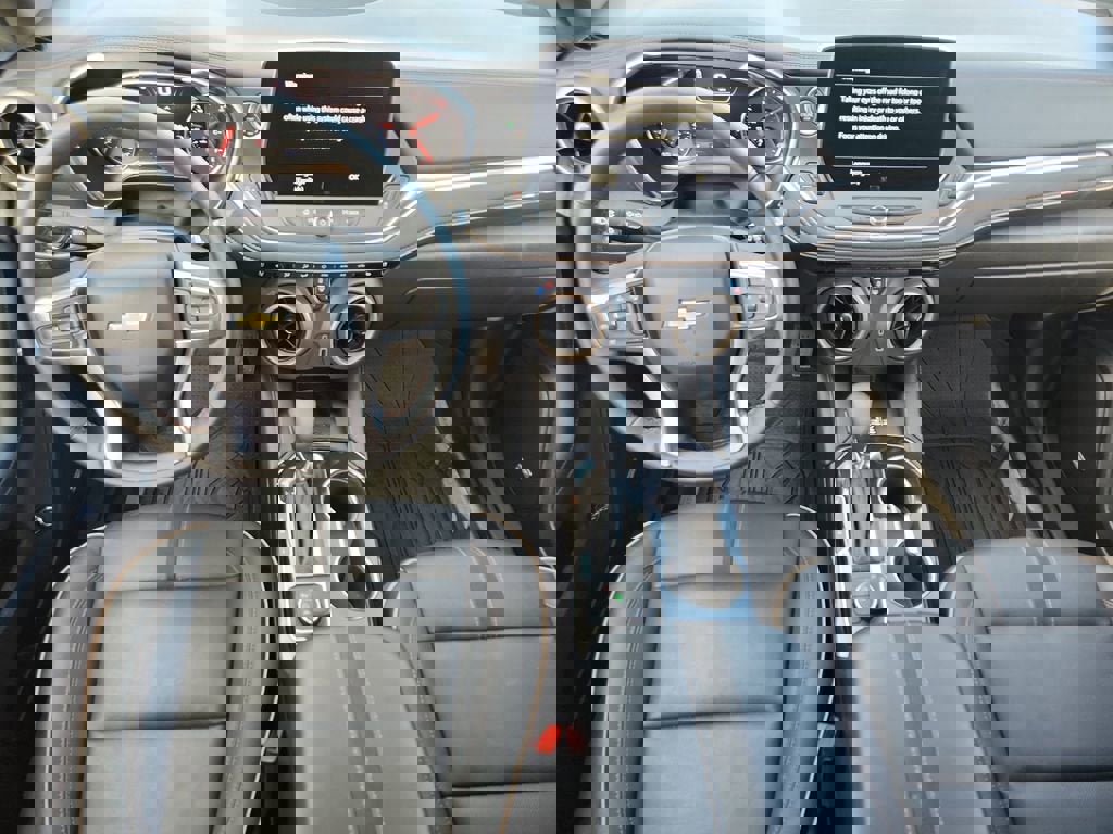 Used 2024 Chevrolet Blazer Premier w/ Driver Confidence II Package image 10