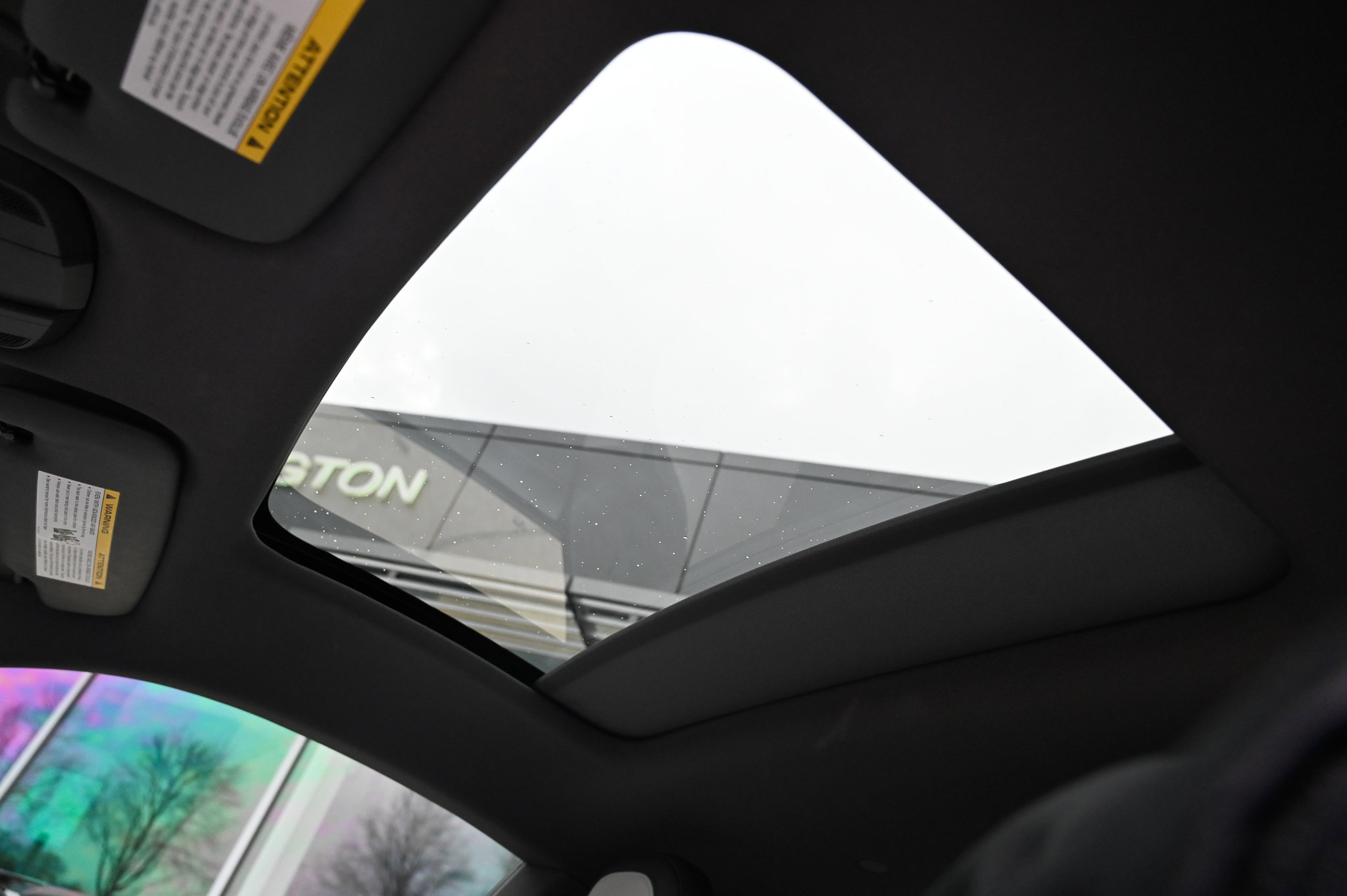 Used 2025 Porsche 911 Carrera image 35