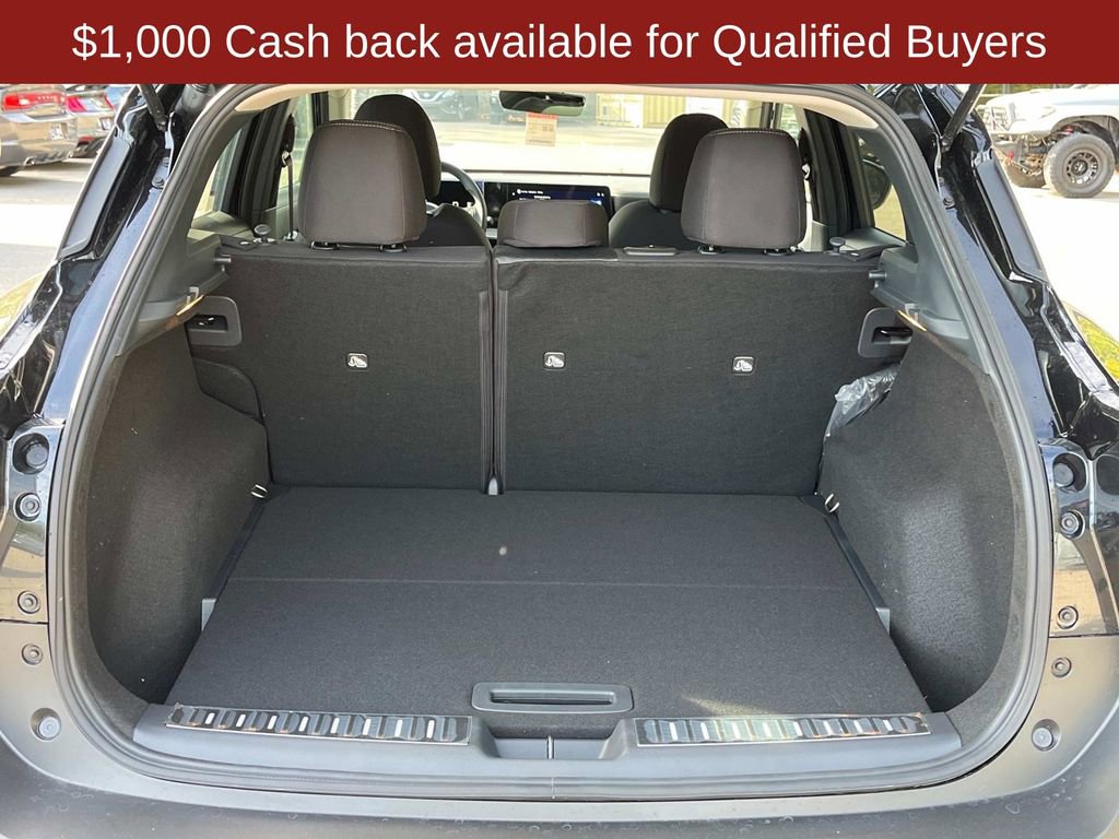 New 2026 Nissan Kicks SV w/ SV Premium Package image 7