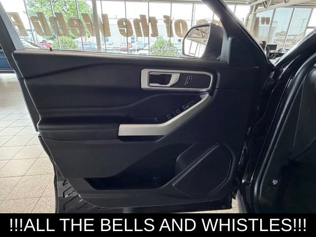 Used 2022 Ford Explorer XLT AWD/4WD image 23