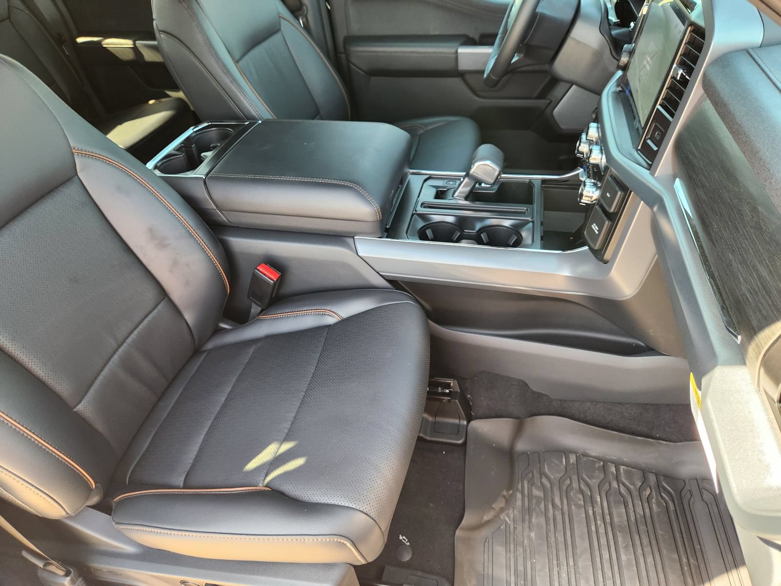 New 2026 Ford F150 Lariat AWD/4WD image 15