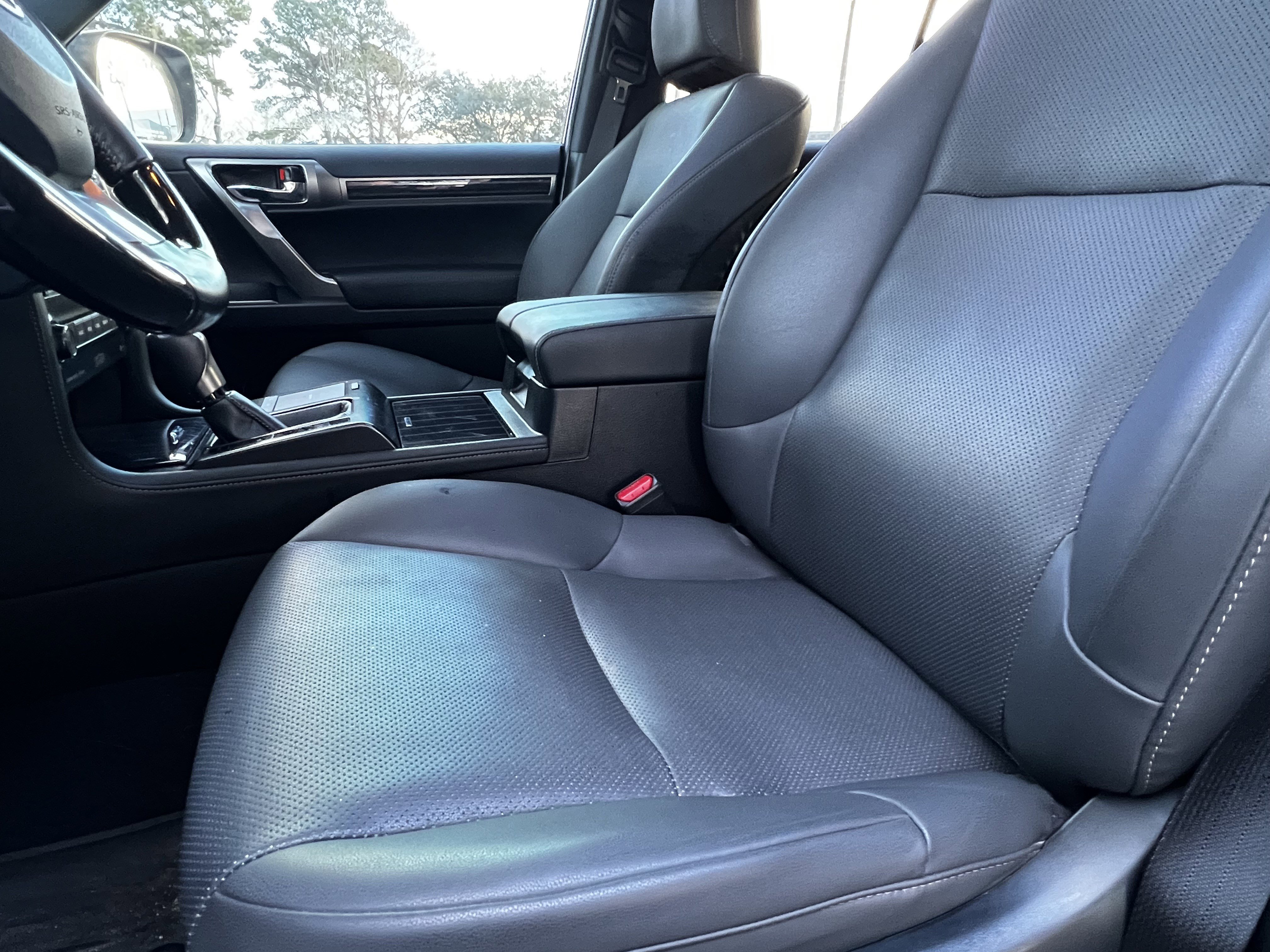 Used 2023 Lexus GX 460 Premium image 17