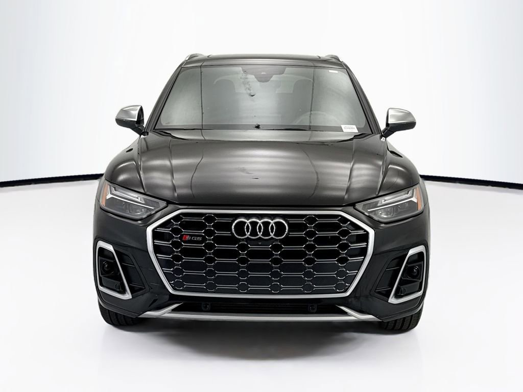 Certified 2023 Audi SQ5 Premium Plus w/ Premium Plus Package AWD/4WD image 2
