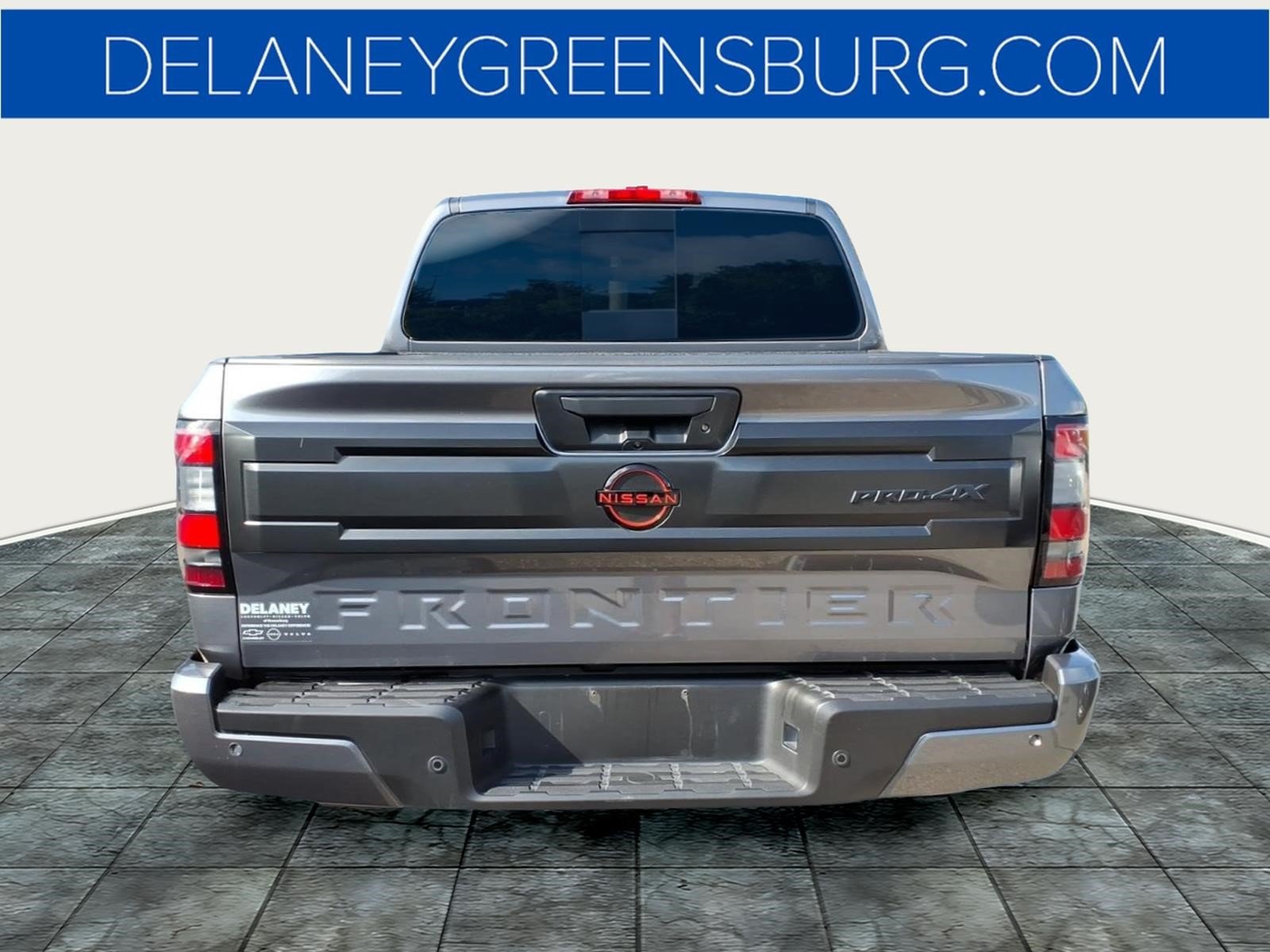 Used 2026 Nissan Frontier PRO-4X AWD/4WD image 4