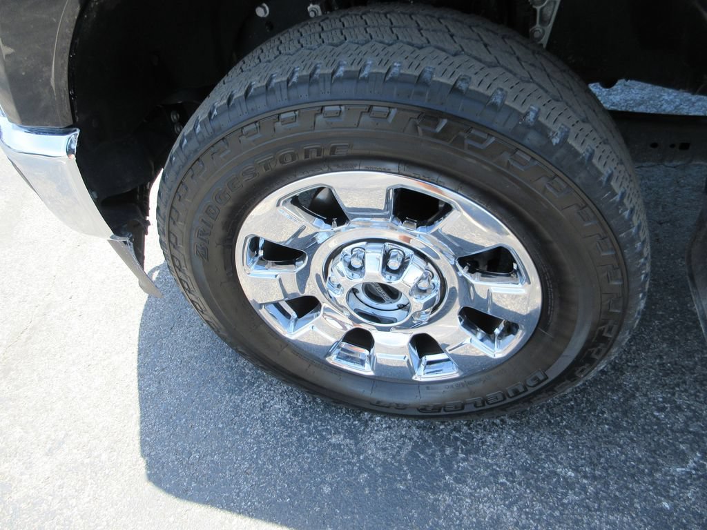 Used 2025 Ford F350 Lariat w/ Lariat Ultimate Package AWD/4WD image 15