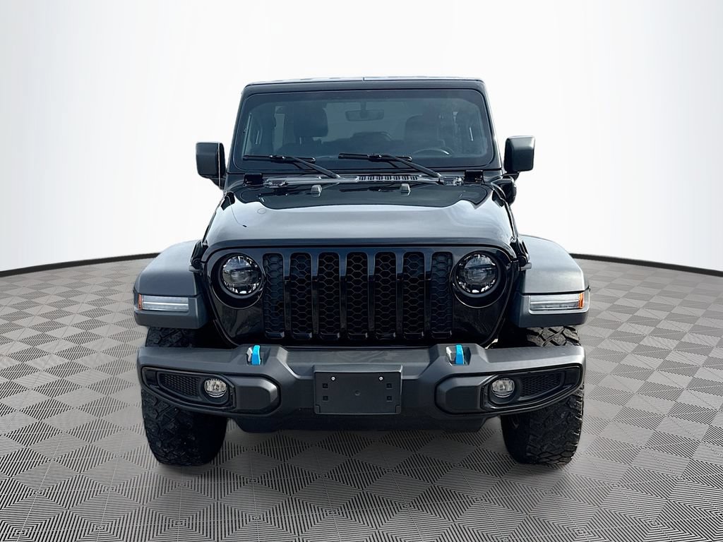 Used 2023 Jeep Wrangler Unlimited w/ Cold Weather Group AWD/4WD image 2