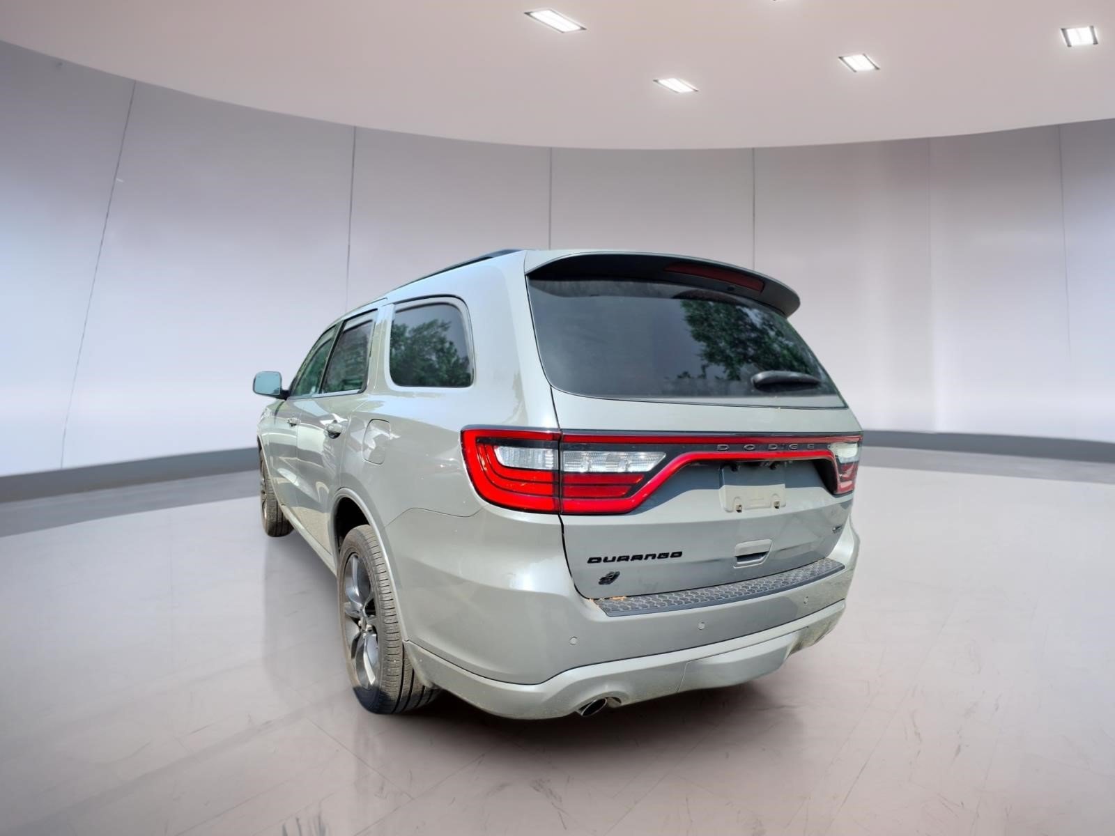 Used 2023 Dodge Durango GT AWD/4WD image 3