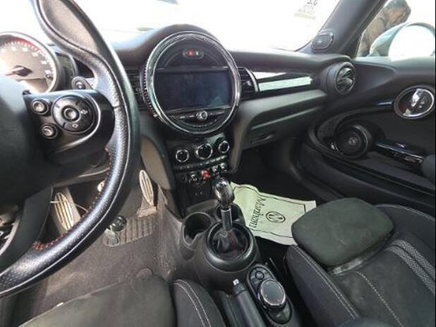 Used 2019 MINI Cooper John Cooper Works w/ Storage Package image 9