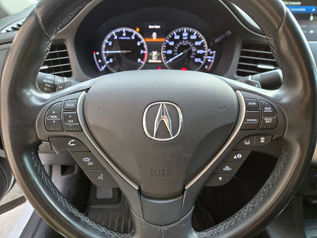 Used 2020 Acura ILX w/ Premium Package image 9