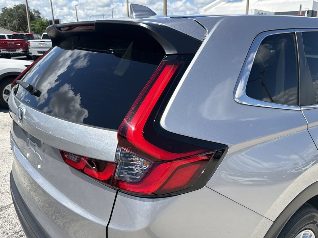 Used 2024 Honda CR-V EX image 10