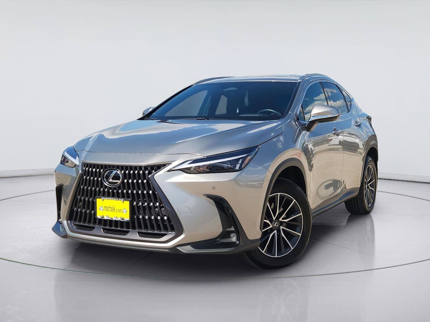 Used 2024 Lexus NX 350h AWD image 1