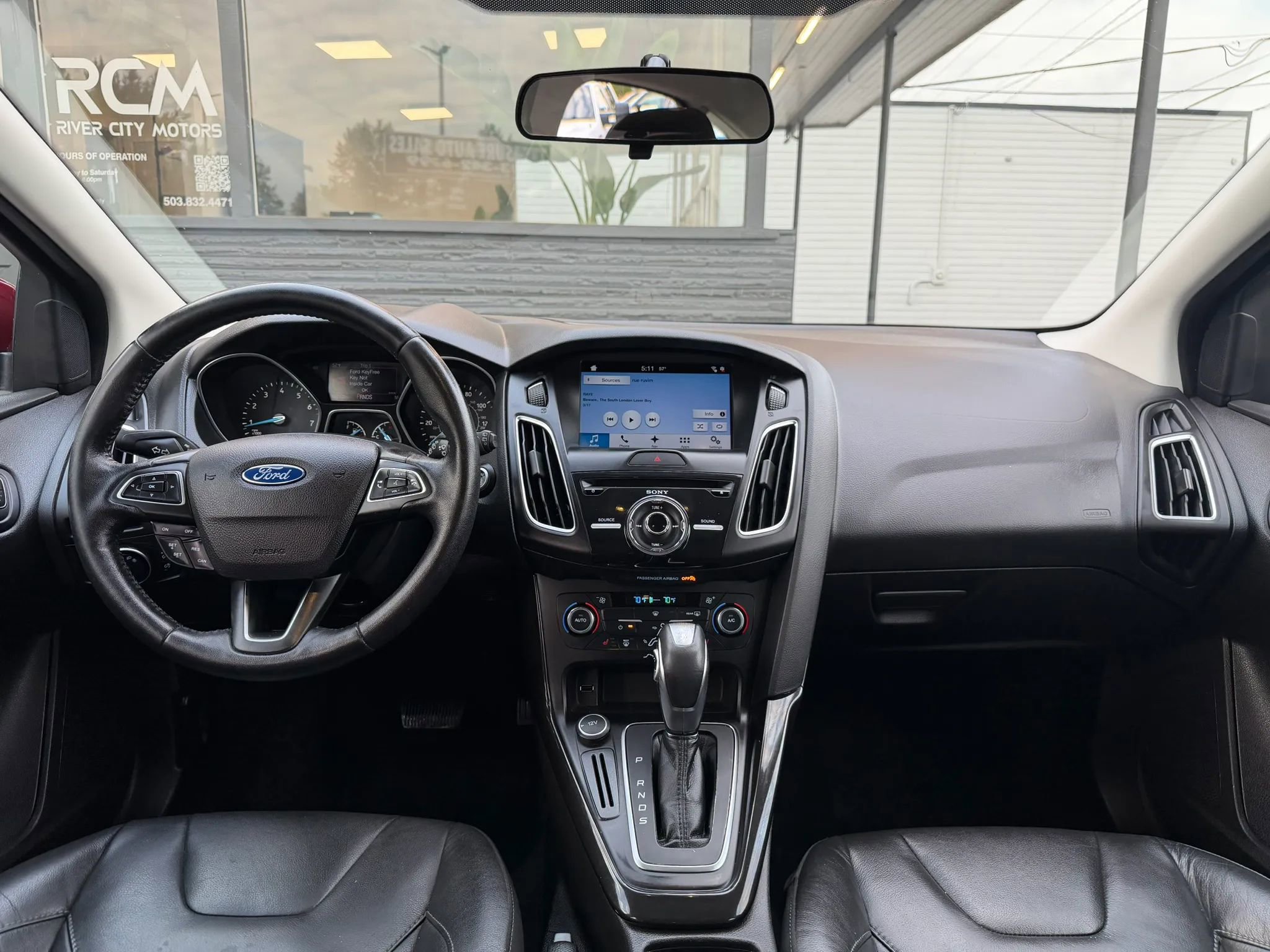 Used 2016 Ford Focus Titanium FWD image 27