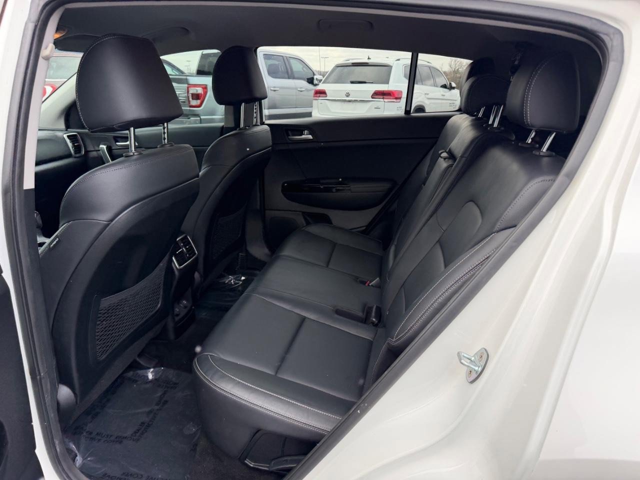 Used 2018 Kia Sportage EX image 9