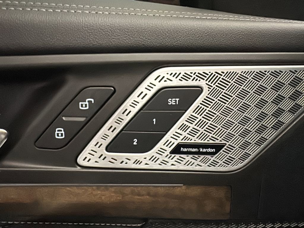 Used 2023 BMW X1 xDrive28i w/ Premium Package image 11