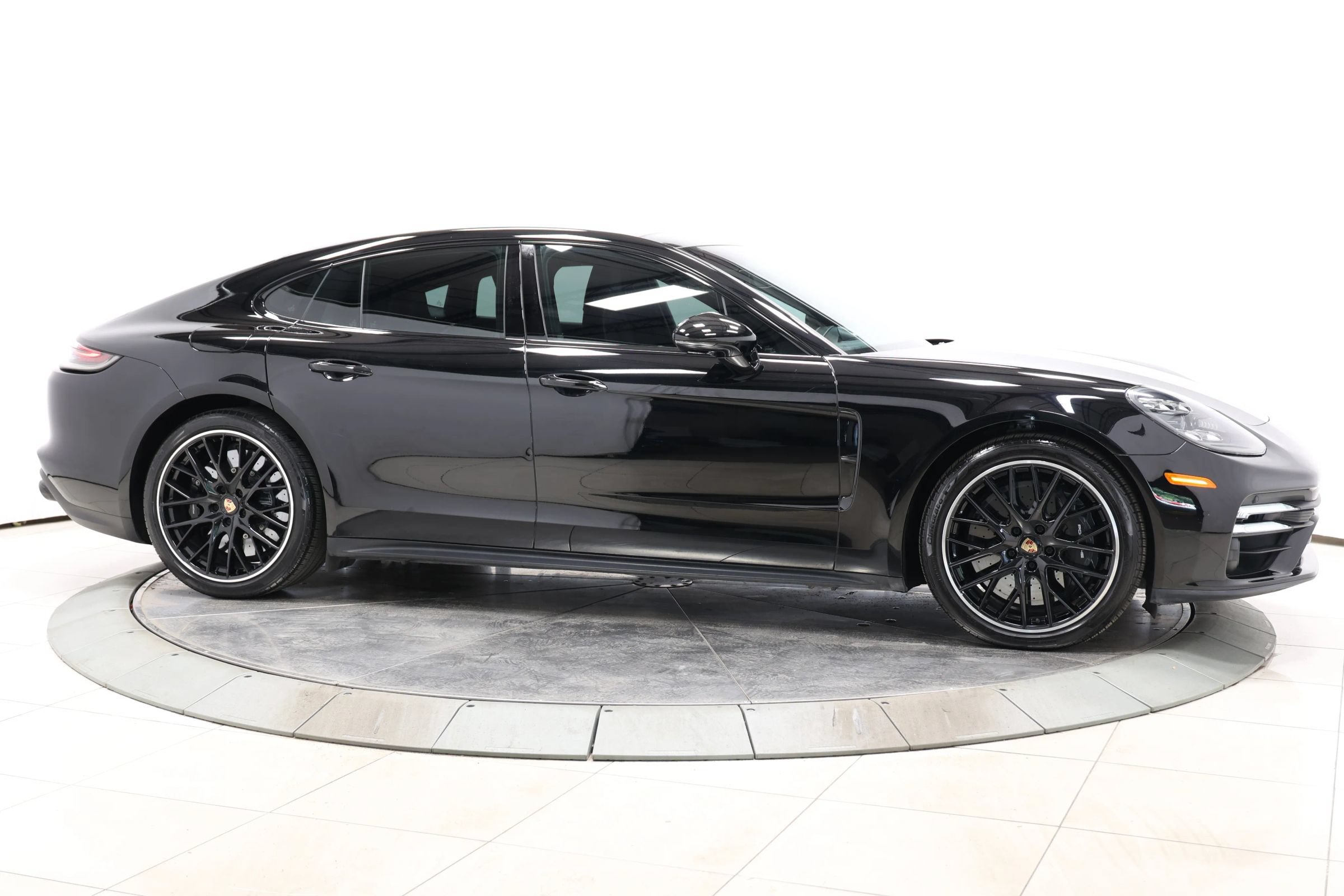 Used 2021 Porsche Panamera Turbo S w/ Assistance Package AWD/4WD image 82