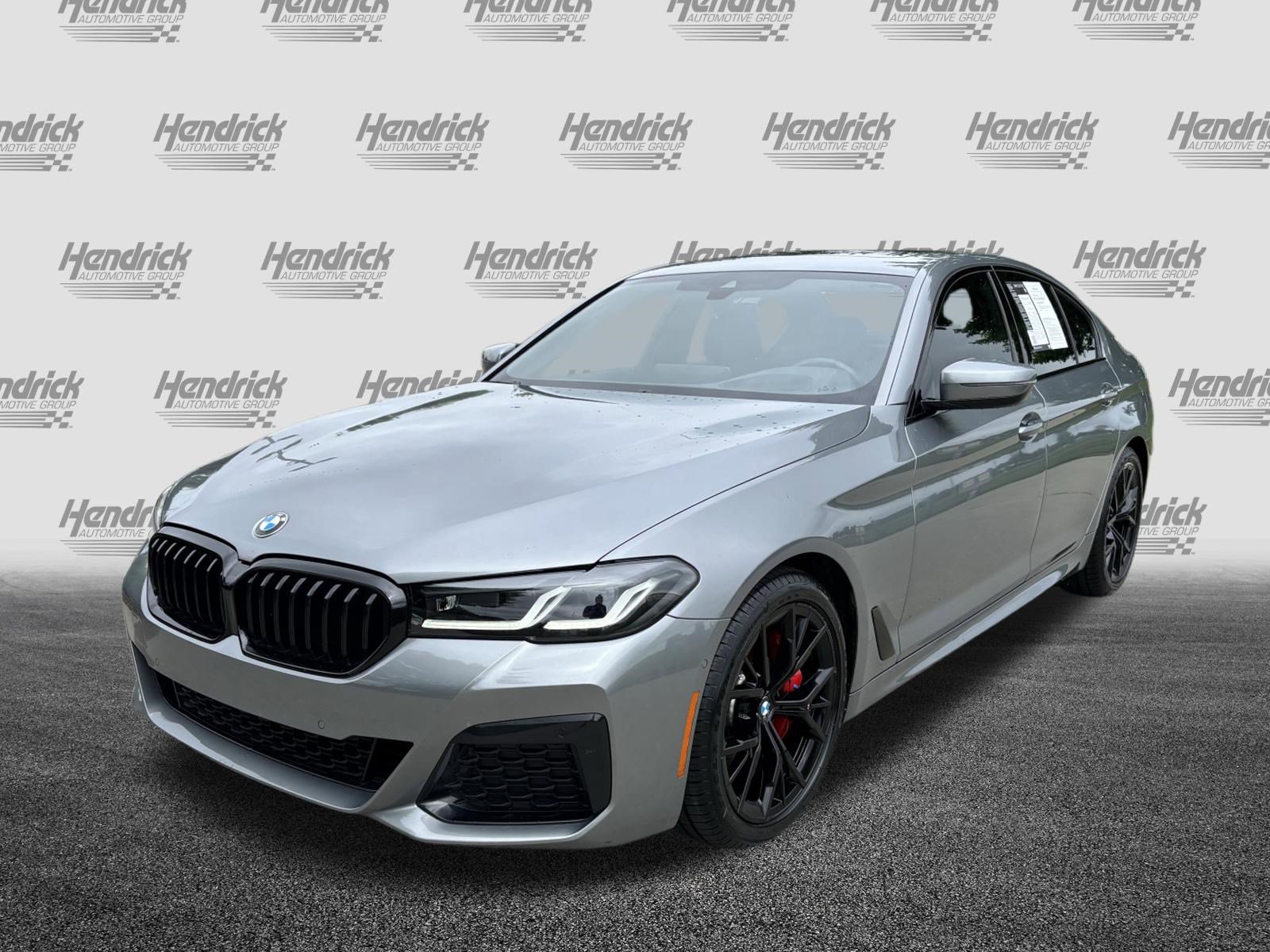 Certified 2023 BMW 530i xDrive w/ M Sport Package AWD/4WD image 7