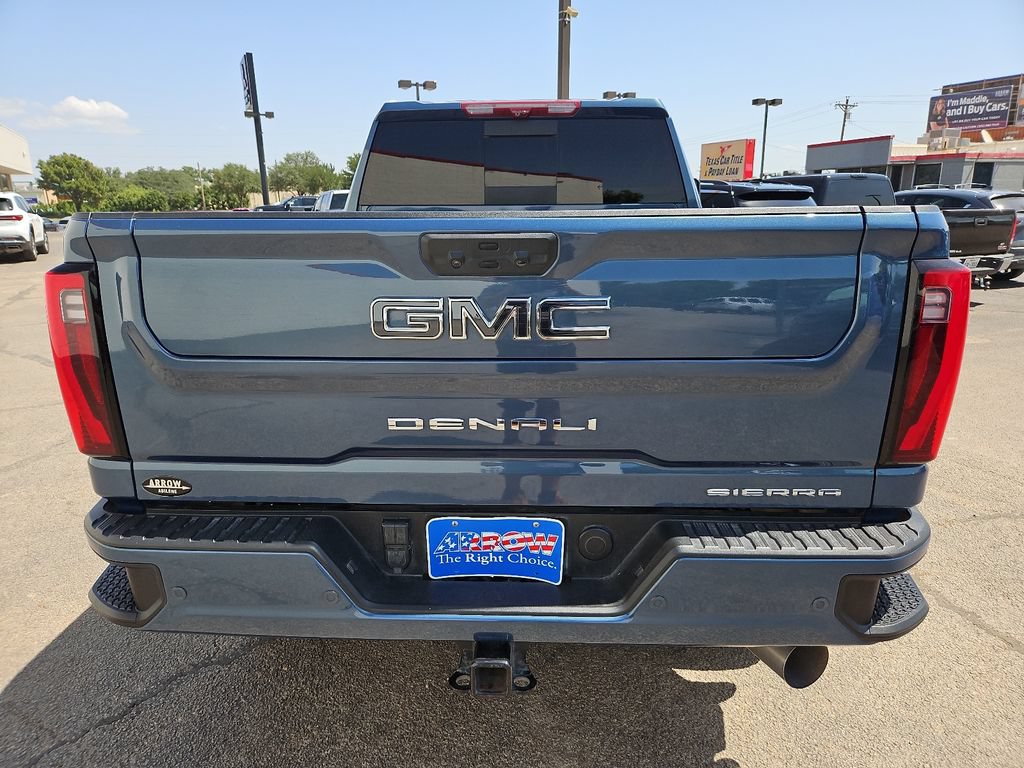 Used 2024 GMC Sierra 2500 Denali Ultimate w/ Max Trailering Package AWD/4WD image 9