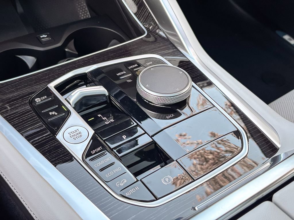 New 2026 BMW X6 xDrive40i image 25