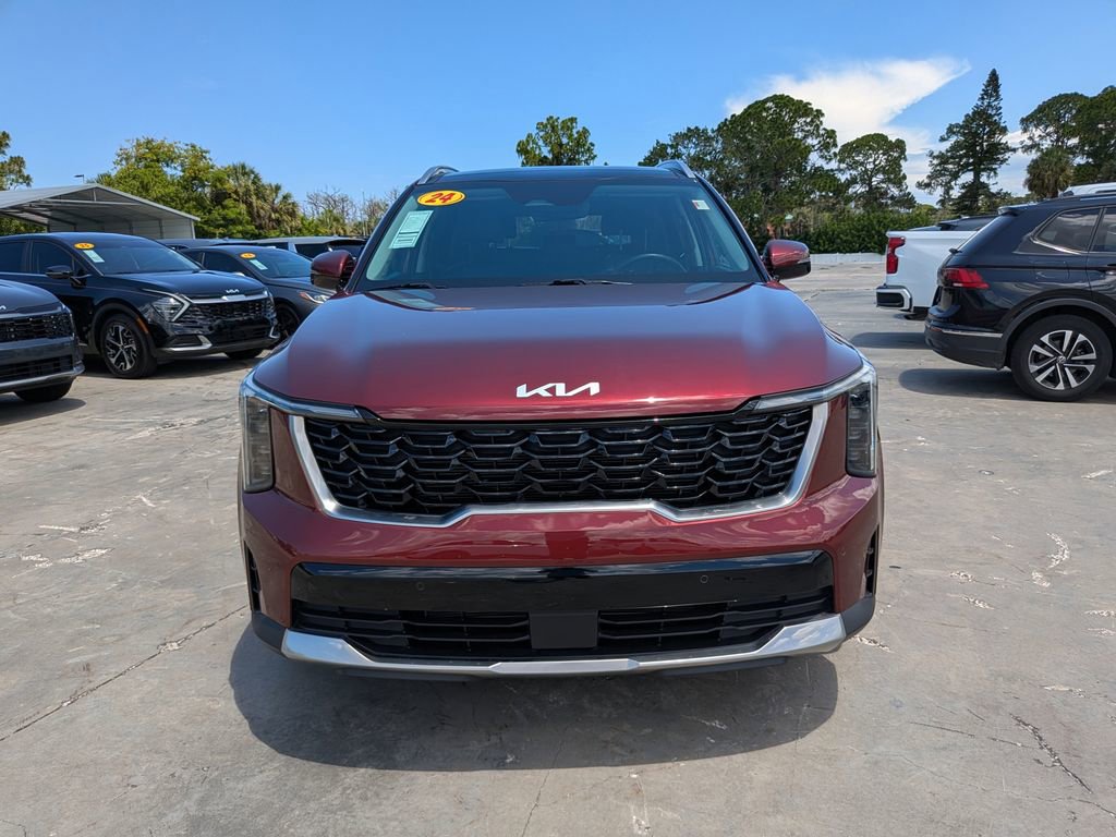 Certified 2024 Kia Sorento S w/ Panoramic Sunroof Package FWD image 3
