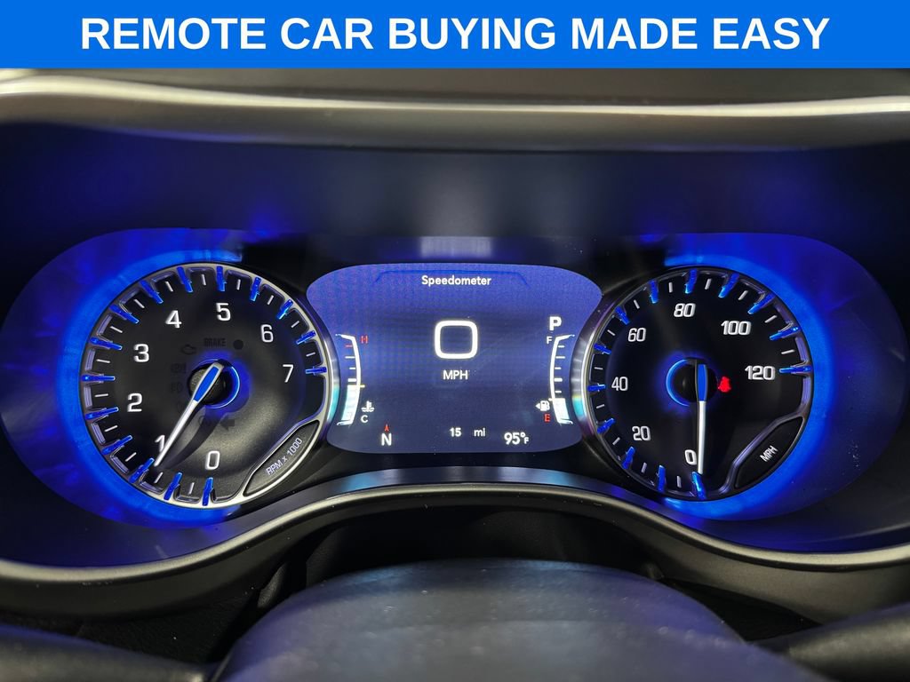 New 2027 Chrysler Pacifica Select w/ Family Tech Group AWD/4WD image 7