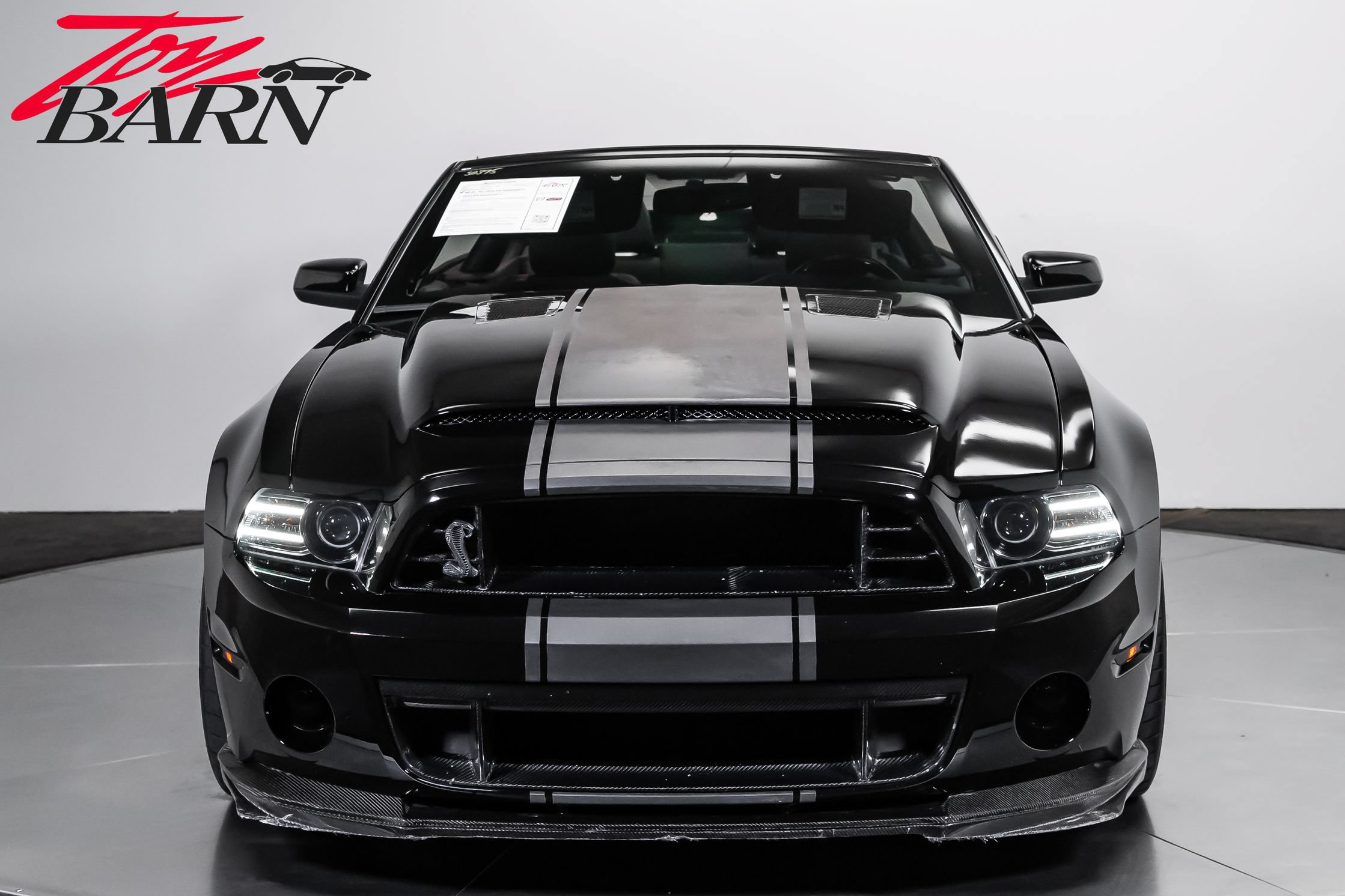 Used 2014 Ford Mustang Shelby GT500 w/ Equipment Group 821A RWD image 8