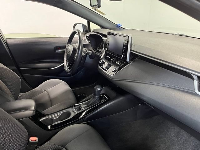 Used 2020 Toyota Corolla SE w/ SE Premium Package FWD image 11