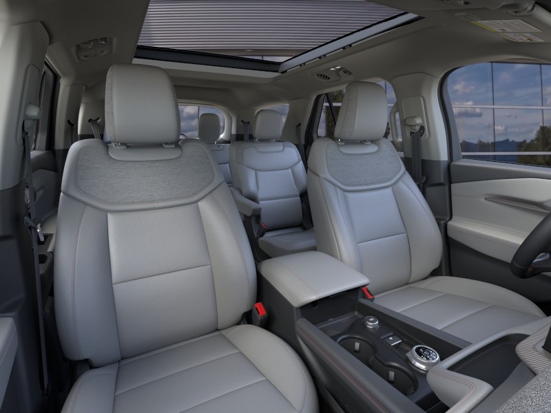 New 2026 Ford Explorer Active w/ Active Comfort Package AWD/4WD image 43