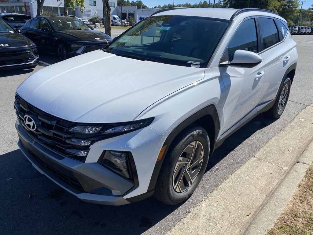 New 2025 Hyundai Tucson Blue image 3