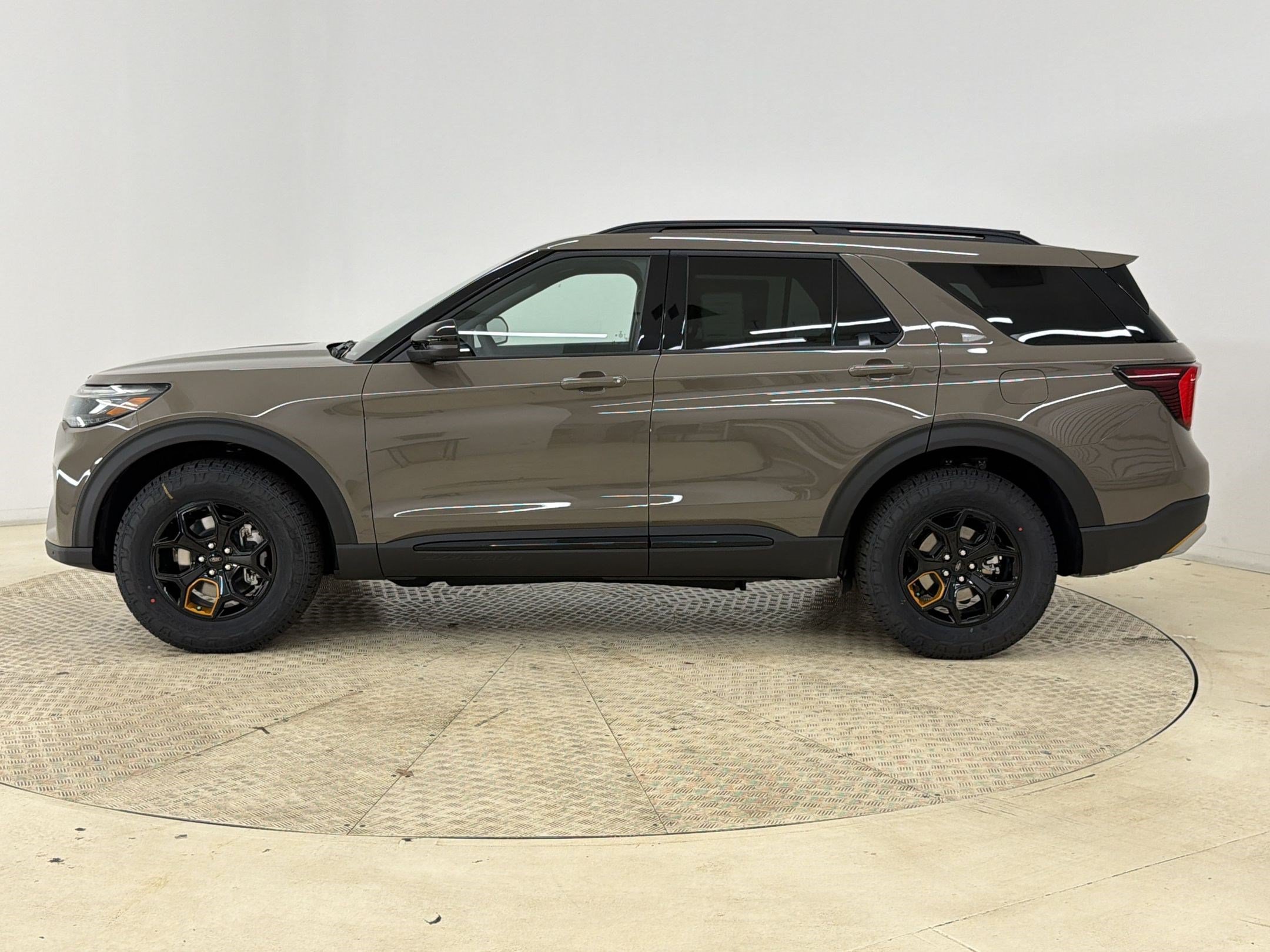 New 2026 Ford Explorer Tremor w/ Tremor Ultimate Package AWD/4WD image 2