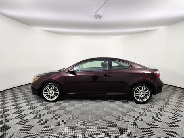 Used 2009 Scion tC FWD image 2