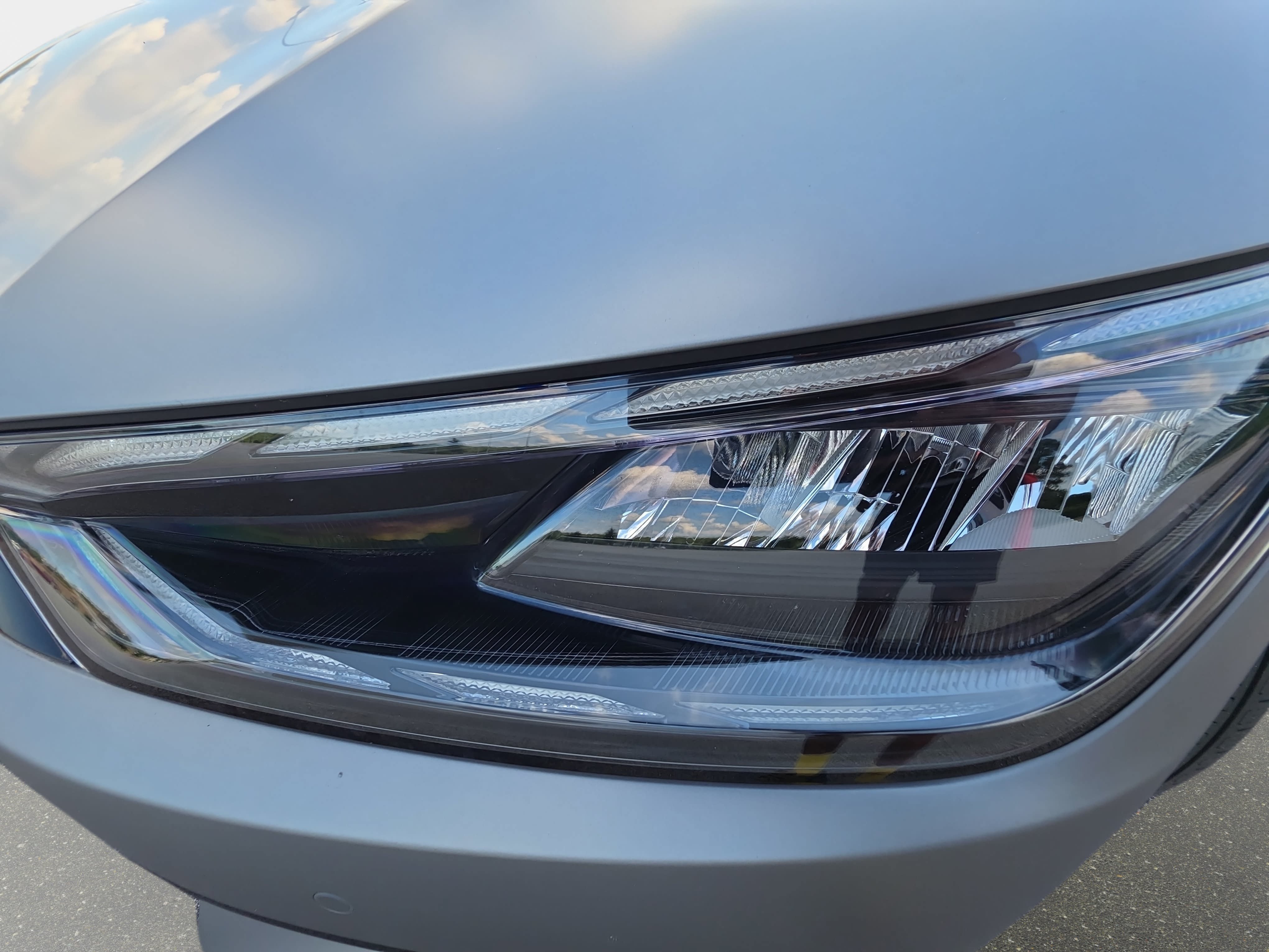 Used 2023 Kia EV6 GT-Line w/ GT-Line Suede Seat Package AWD/4WD image 32