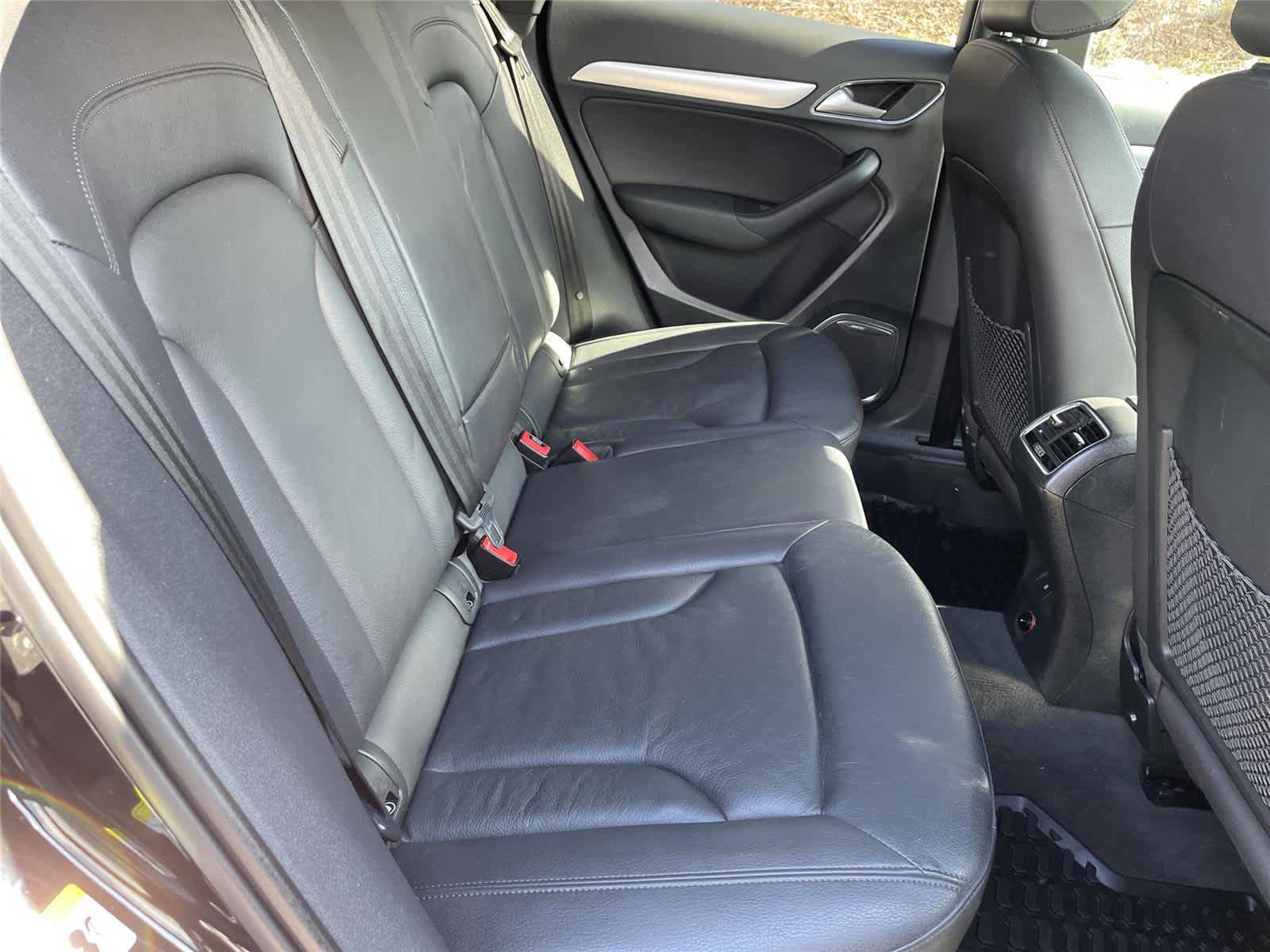 Used 2017 Audi Q3 2.0T Prestige w/ Prestige Package image 17