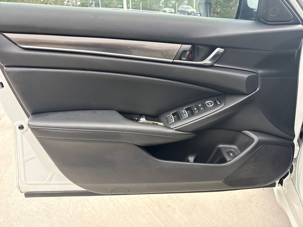 Used 2020 Honda Accord Sport image 14